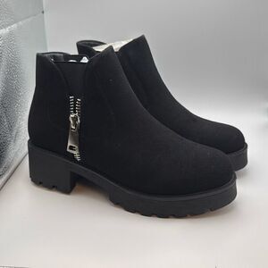 DUNES Women's Comfy Slip on Boot SIZE 8 BLACK